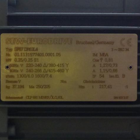 Getriebemotor SF67 DR63LA Neu