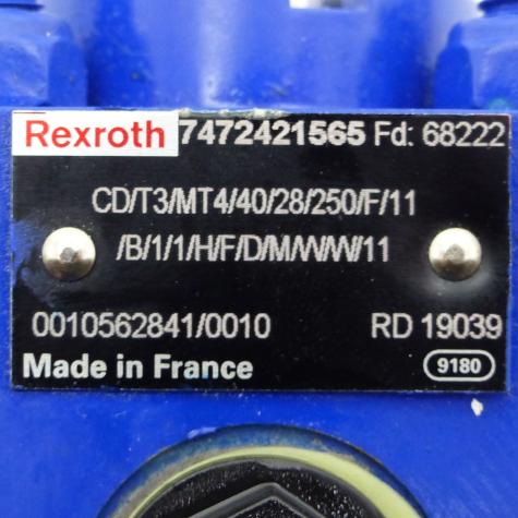 Hydraulic Cylinder RD19039 New