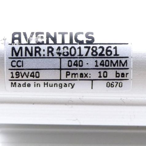 Pneumatic cylinder  