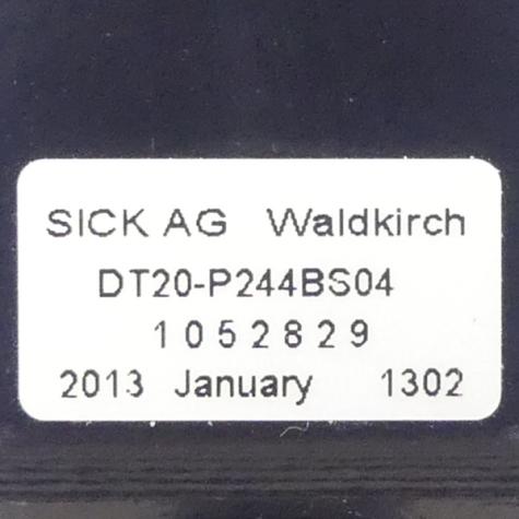 Distance sensor DT20-P244BS04 New