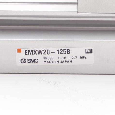 Pneumatischer Kompacktschlitten  