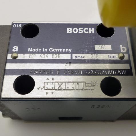 4/4 Way Control Valve  New
