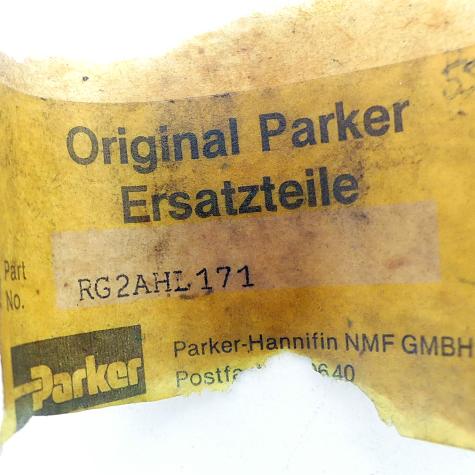 Accessories for hydraulic cylinders  New