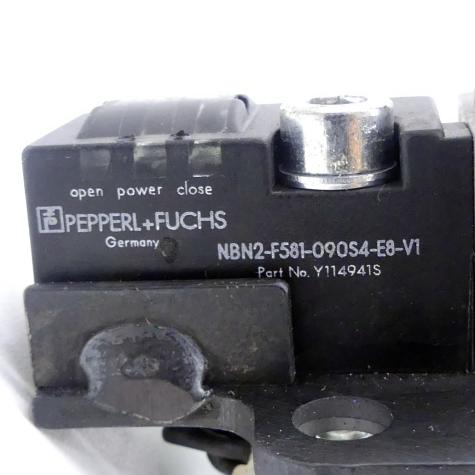 Induktiver Sensor NBN2-F581-090S4-E8-V1 Neu