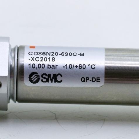 Rundzylinder 20 x 690  Neu