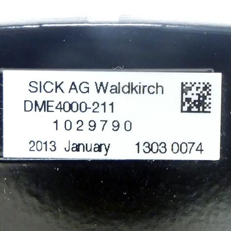 Long range distance sensor DME4000-211 Refurbished