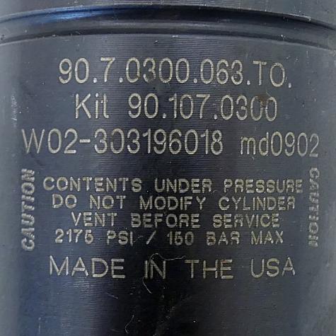 Gas spring  