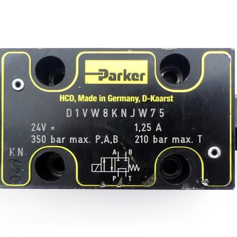 4/3 Directional control valve  Used