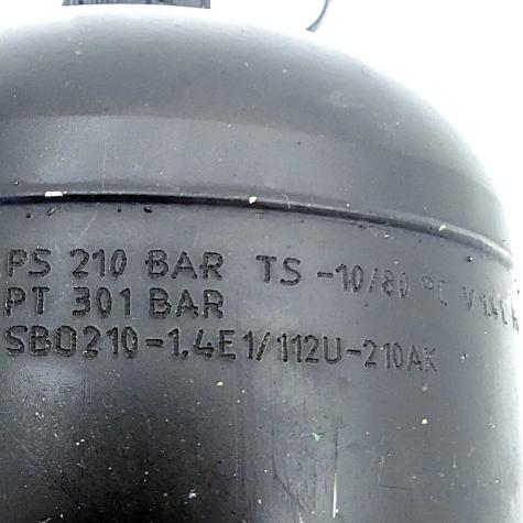 Pressure accumulator  Used