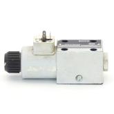 4/2 Directional control valve 081WV06P1V1011WS024/00D11 Used