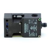 Safety Switch with a separate actuator 1143125 Used
