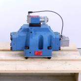 Two-stage proportional valve D685-4724D  Used