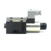 4/2 - Directional control valve  Used