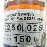 Gas spring  