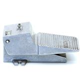 Foot Valve With Detent  Used