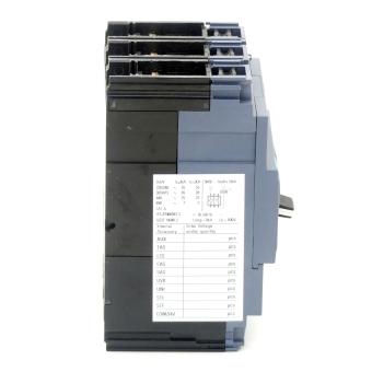 Circuit breaker 