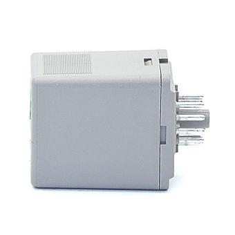 Universal time-delay relay 