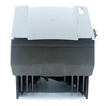Frequenzumrichter INV MC IV01 PW10 LP01 AP25 GH01 DK01 CO02 