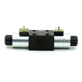 4/2 - Directional control valve  Used