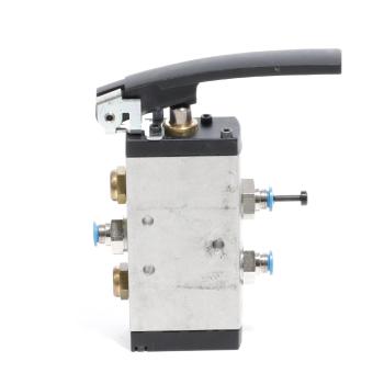 Touch lever valve 563978 Used