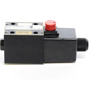 Hydraulisches Wegeventil  Neu OVP