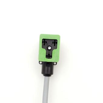 valve connector 