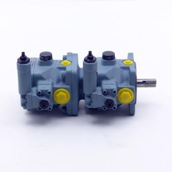 Multiple vane pump 