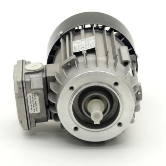 Drehstrommotor 3 842 524 924 