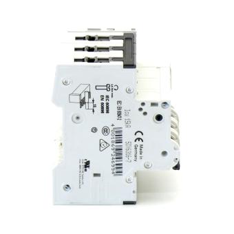 Circuit breaker 