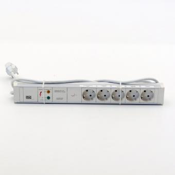 Power strip with cable 