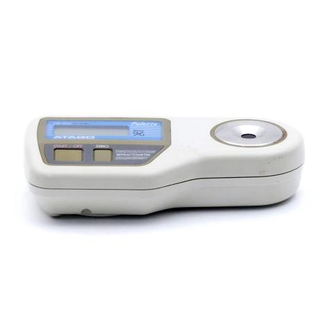 Digital Refractometer PR101  Used