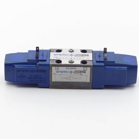 4/3 Wegeventil DG4V 32CUD10S300+D DG4V 3 2C U D10 S300+D Gebraucht