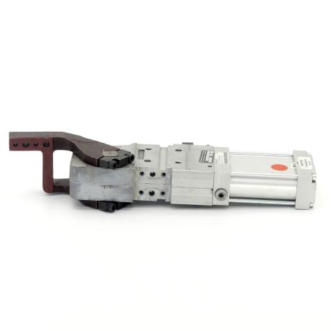 Pneumatic clamp 135 °  New