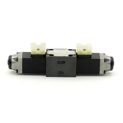 Directional valve 4/3  Used