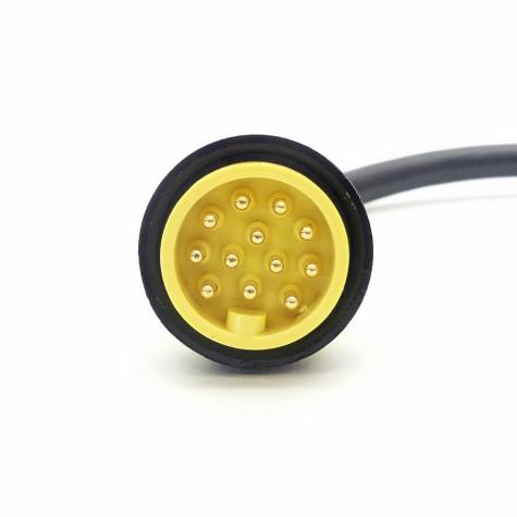 Kabel 0,5 m  