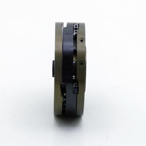 Force-free compensating Element  