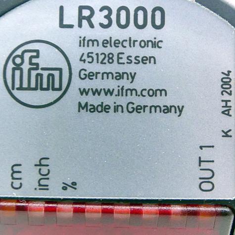 Electronic level sensor  