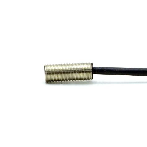 Näherungsschalter BES 516-325-G-E4-Y-PU Neu