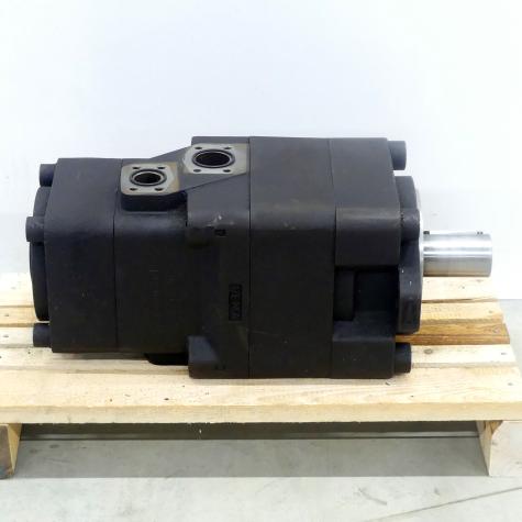 Hydraulic pump  Used