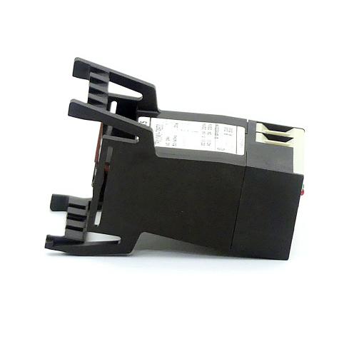 Zeitrelais 7PX1040-7AB30 Neu OVP