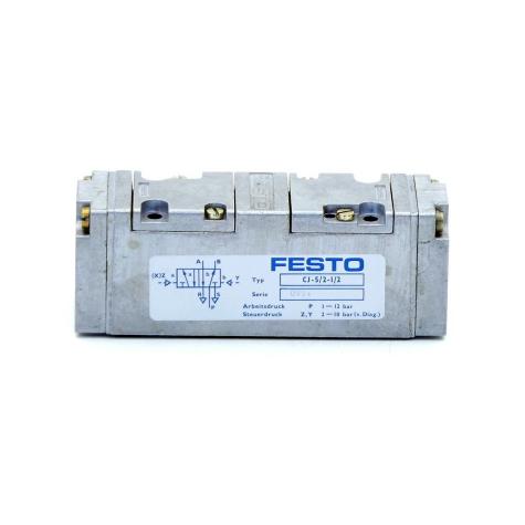 Pneumatic valve 5815 