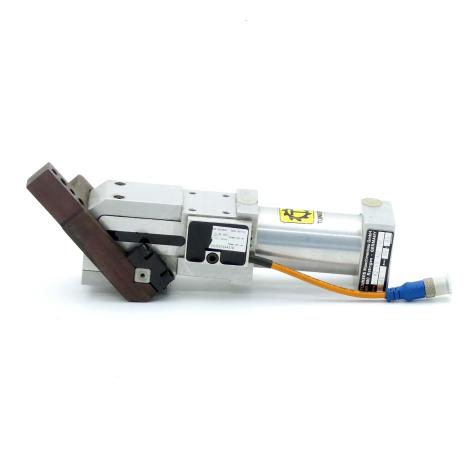 Pneumatic Clamp 45°  New
