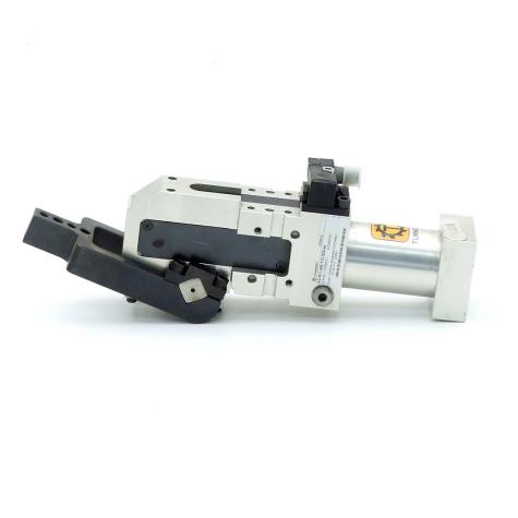 Pneumatic Clamp 30° 5700897557 New