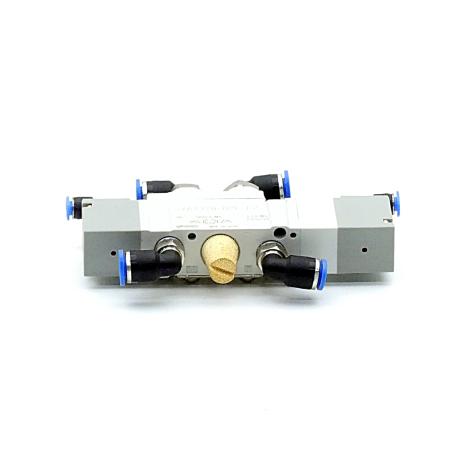 Pneumatic-5/3-way-valve  