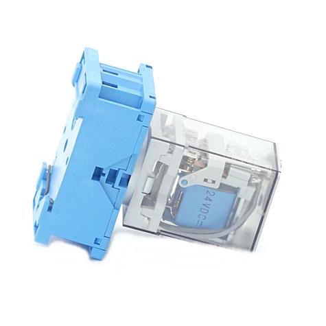 Relay with socket 90.112 10A 400 VAC Used