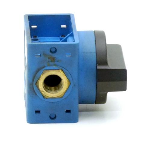 On-off valve HE-3/8-S-B Used