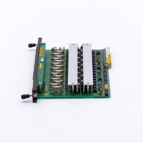 Output Card A24/2- 1070044305-117 Used