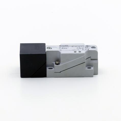 Sensor Induktiv  Gebraucht