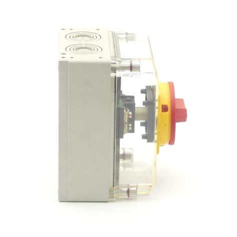 Disconnector with housing  