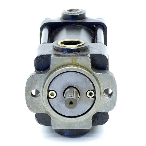 Hydraulic pump 1ZP2H3-004R Used